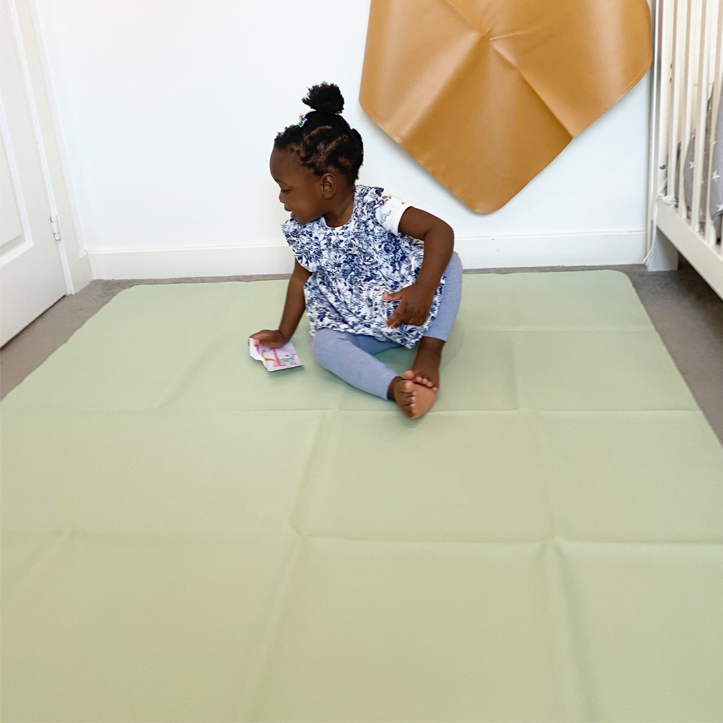 VEGAN LEATHER MAT